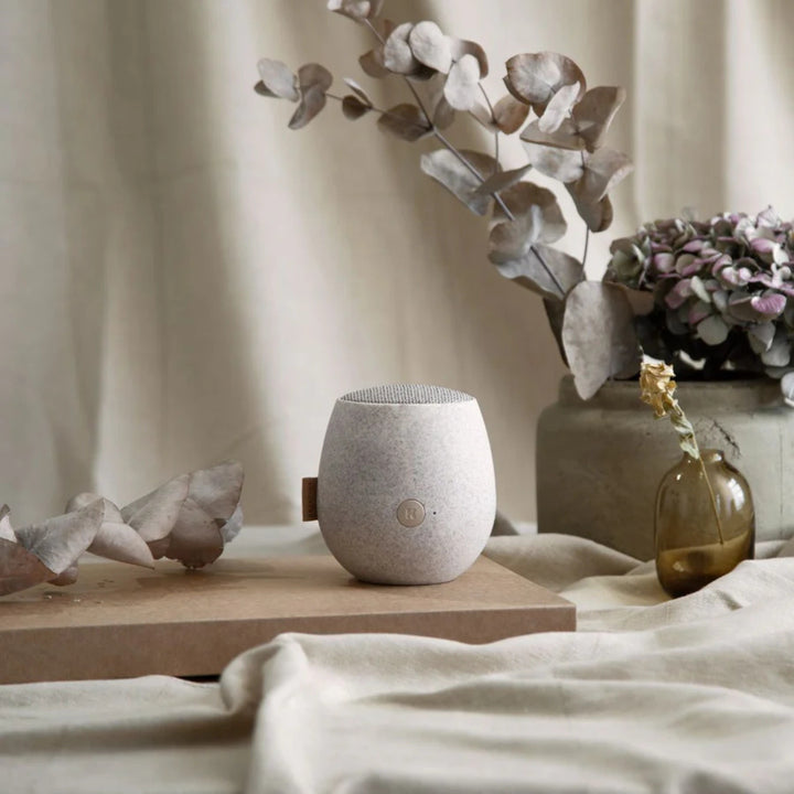 Sand aJAZZ Qi Bluetooth Speaker