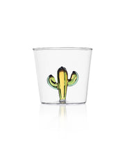 Bicchiere Desert Plants Cactus di Ichendorf con motivo di cactus verde, realizzato in vetro borosilicato.
