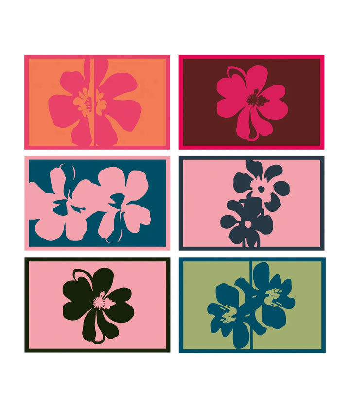 6 tovagliette americane con design floreali    colorate, rosso verde, rosa e nero. Sfondo bianco