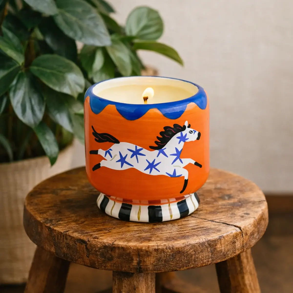 Candela accesa, diventa anche un accessorio d'arredo.