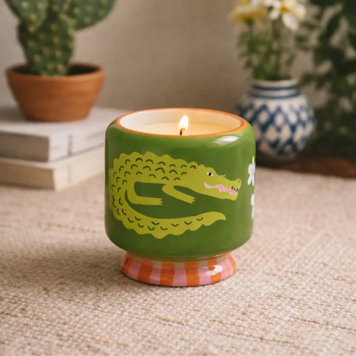 Candela, oltre che rilasciare un ottimo profumo nell'ambiente diventa anche un accessorio d'arredo.