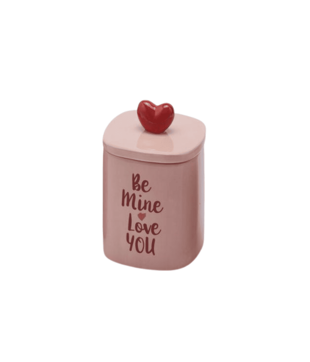 Candela con scritta Be Mine Love You rossa e contenitore in ceramica bianca. Immagine su sfondo bianco. 