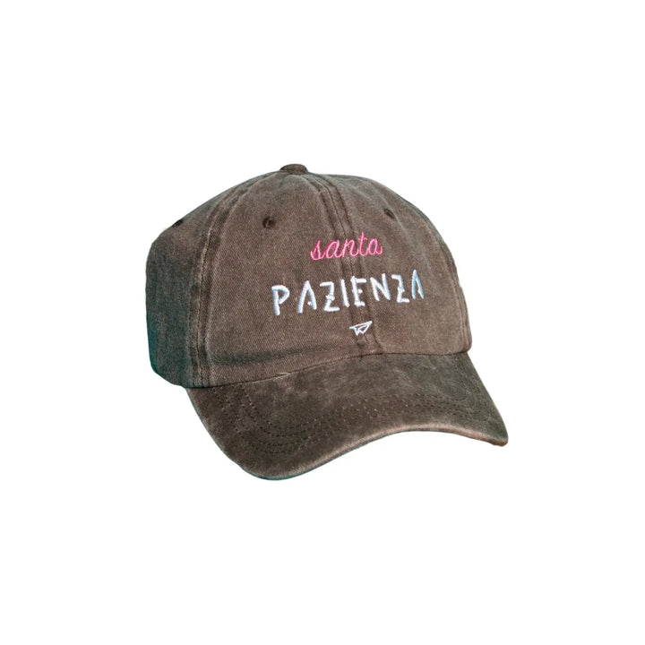 Cappellino di Linea Daria con la scritta Santa Pazienza