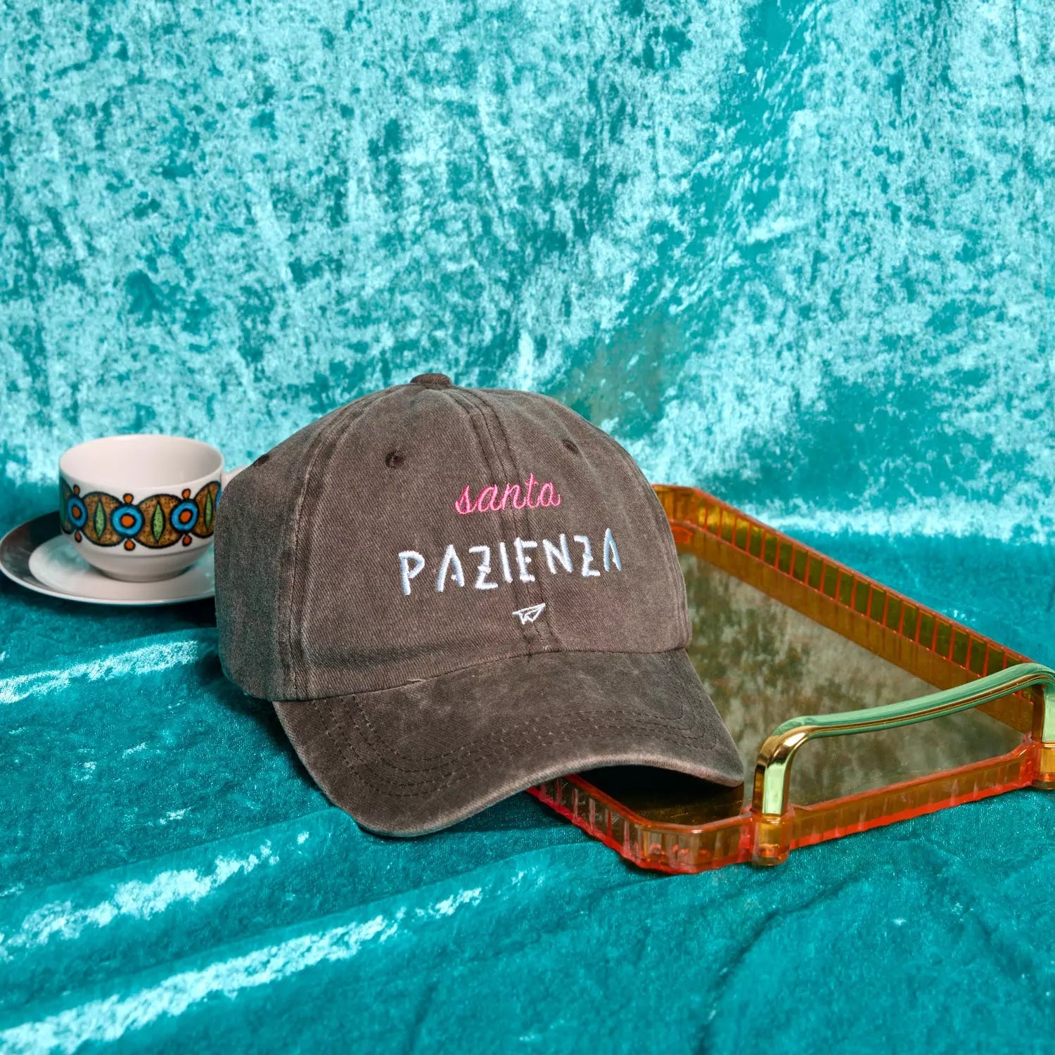 Cappellino di Linea Daria con la scritta Santa Pazienza