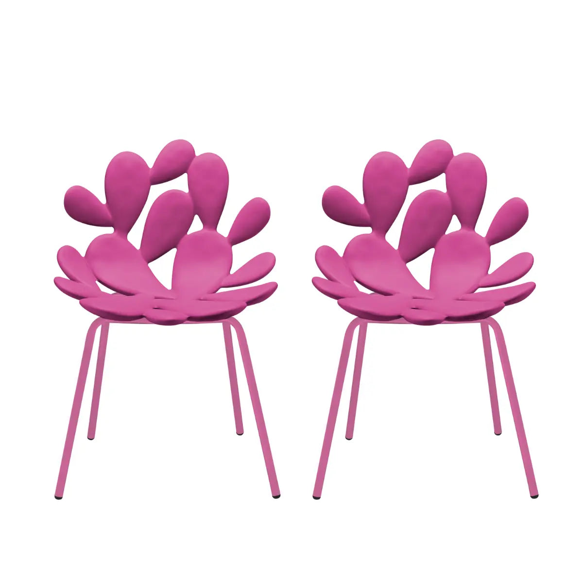 Due sedie fucsia con una struttura particolare che ricorda il fico d'india