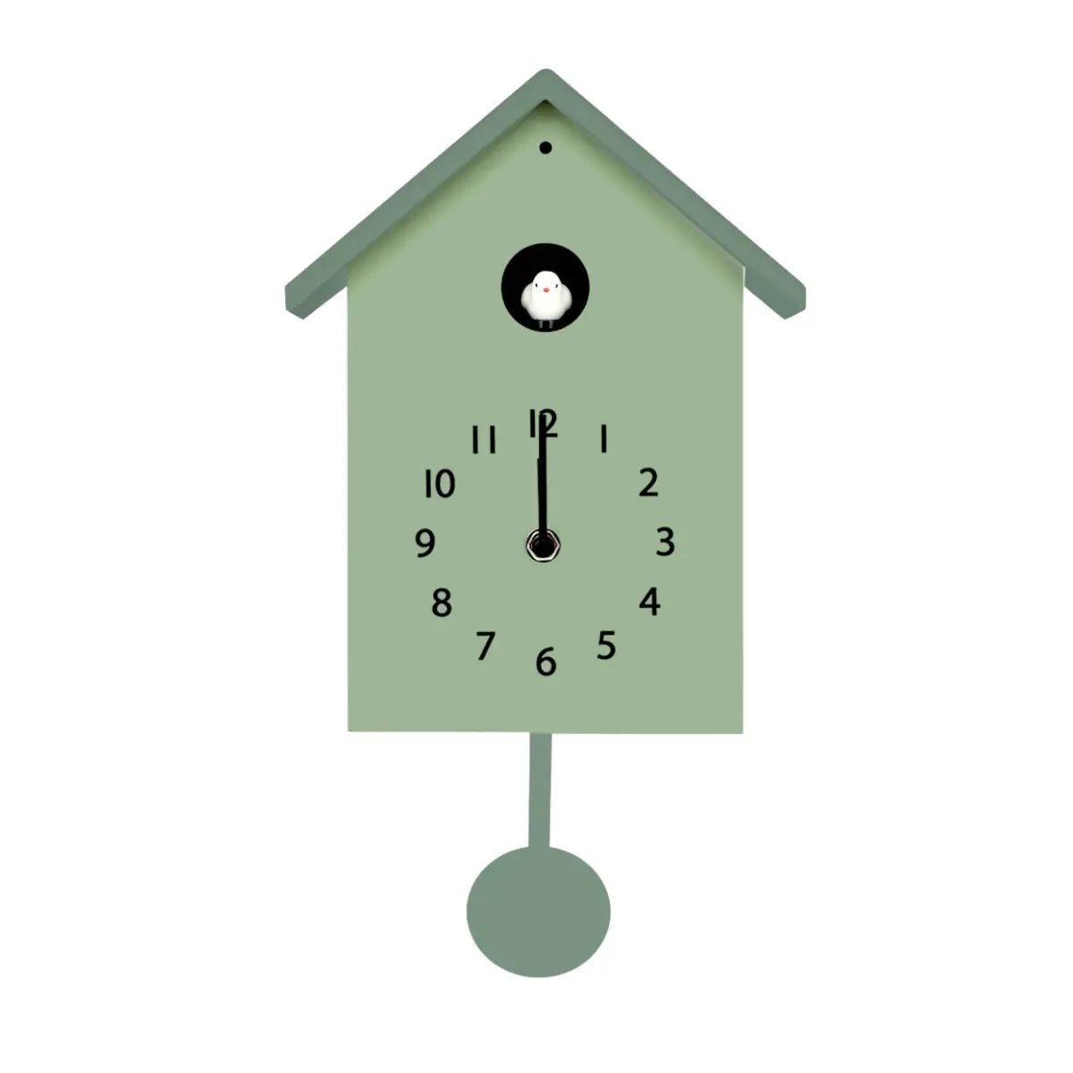 Orologio a cucu Verde. Orologio a forma di casetta con pendolo, uccellino bianco sopra ai numeri neri. Sfondo bianco 