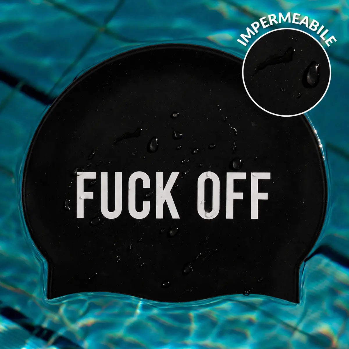 Cuffia da piscina nera in silicone con scritta bianca "Fuck off"