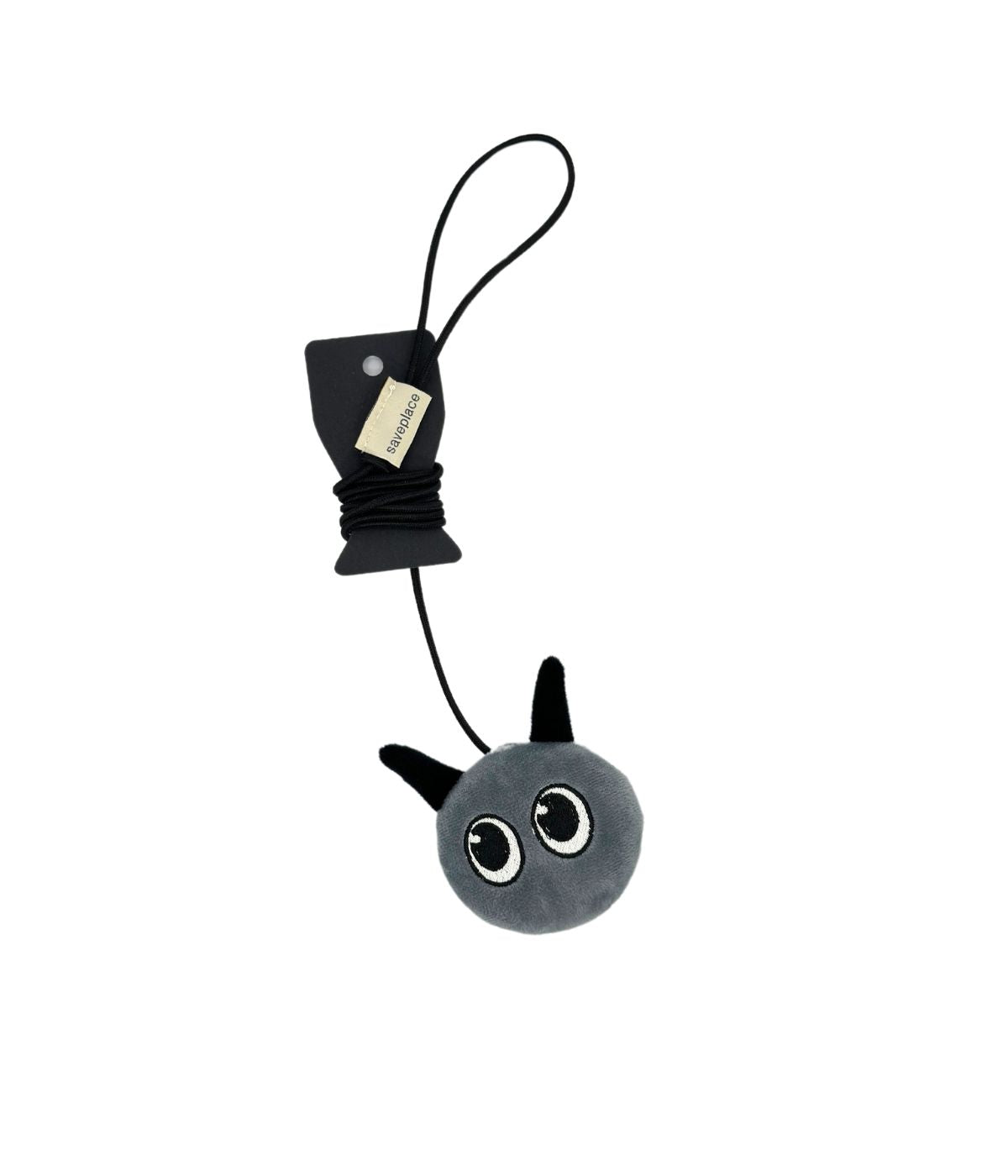 Giocattolo interattivo in peluche Devil con faccia grigia e cordino elastico lungo. Sfondo bianco