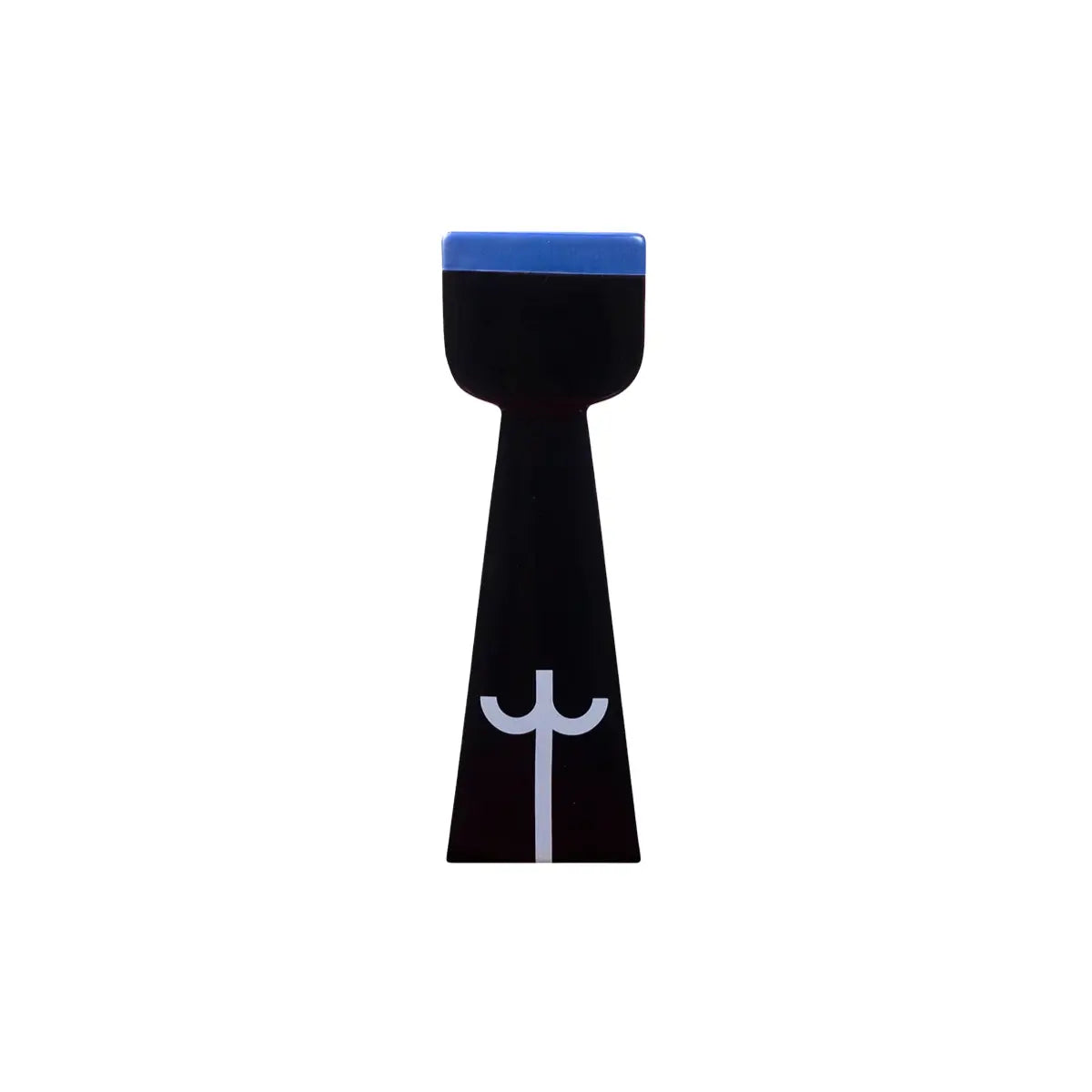 Portacandele Kina di Qeeboo. Base nera, rappresenta un gatto stilizzato. Sfondo bianco 