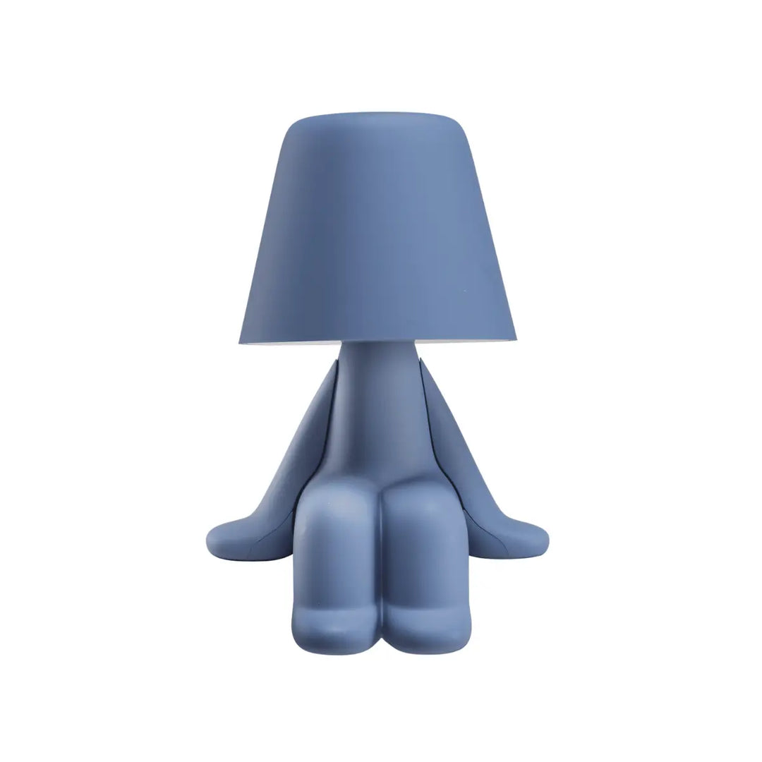 Lampada celeste a forma di personaggio stilizzato seduto, con la testa a paralume