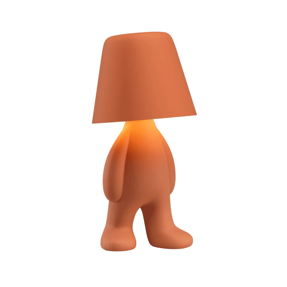 Lampada color terracotta a forma di personaggio stilizzato, con la testa a paralume