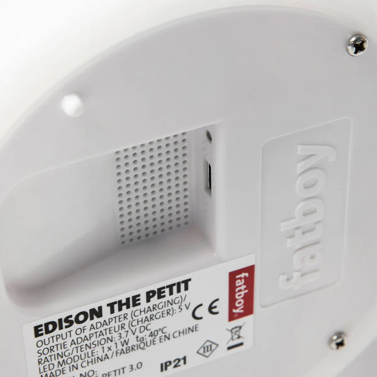 Dettaglio della lampada Edison The Petit di Fatboy
