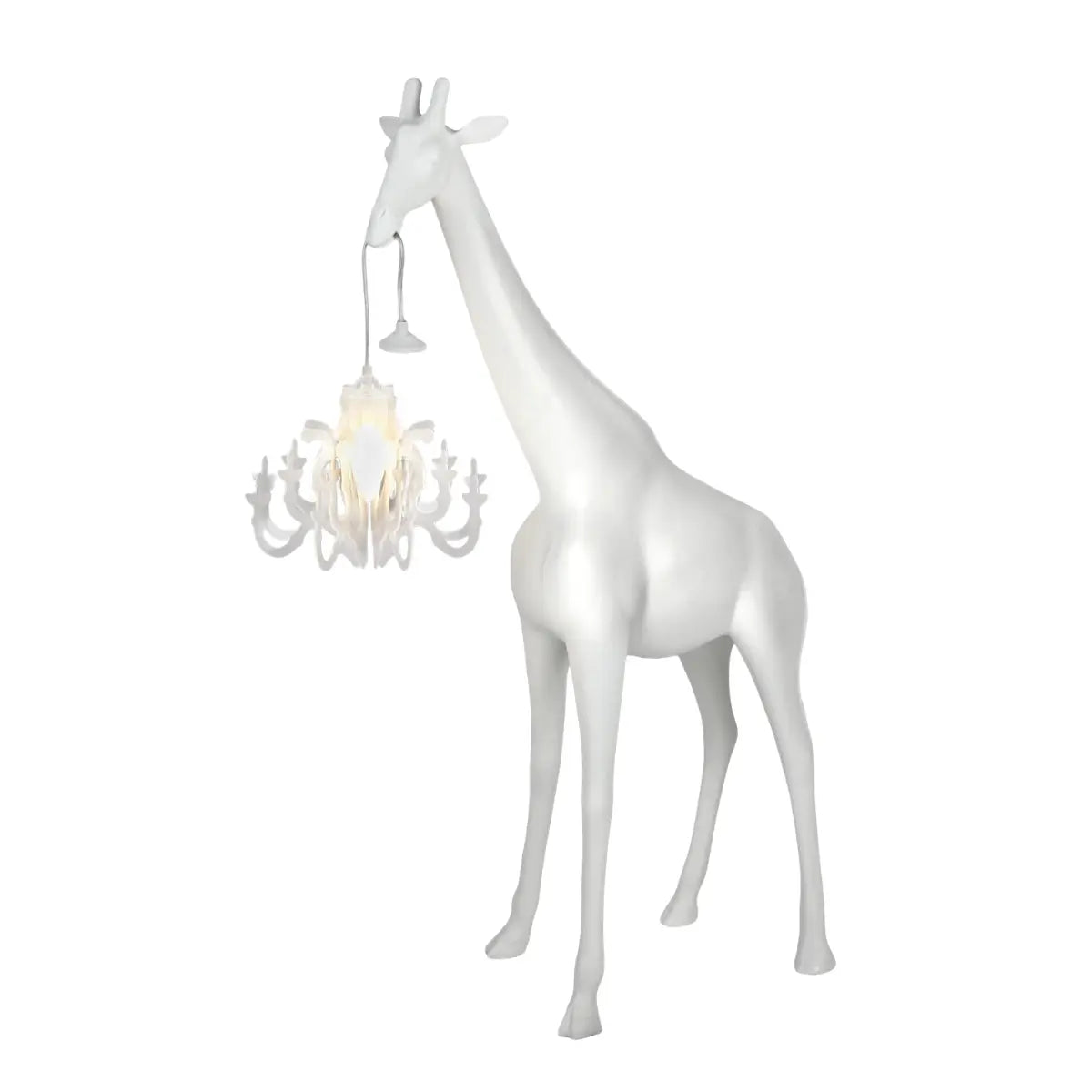 Lampada bianca giraffa di qeeboo, vista laterale su sfondo bianco 