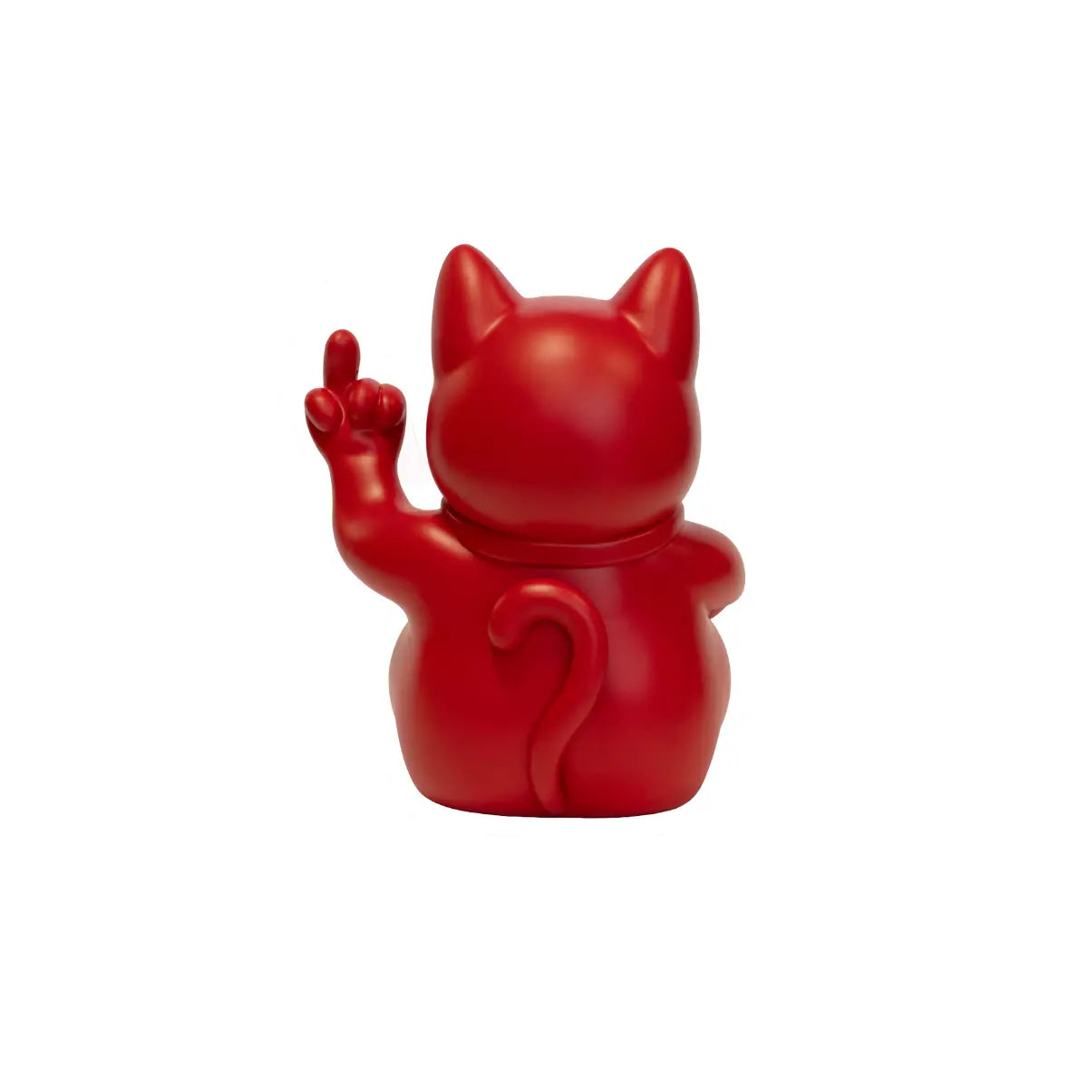Statuina di Maneki Neko o lucky cat rosso opaco moderna e anticonvezionale vista da dietro