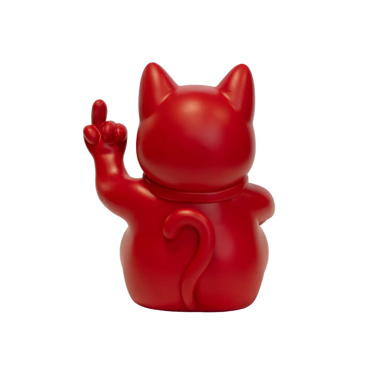 Statuina di Maneki Neko o lucky cat rosso opaco moderna e anticonvezionale vista da dietro