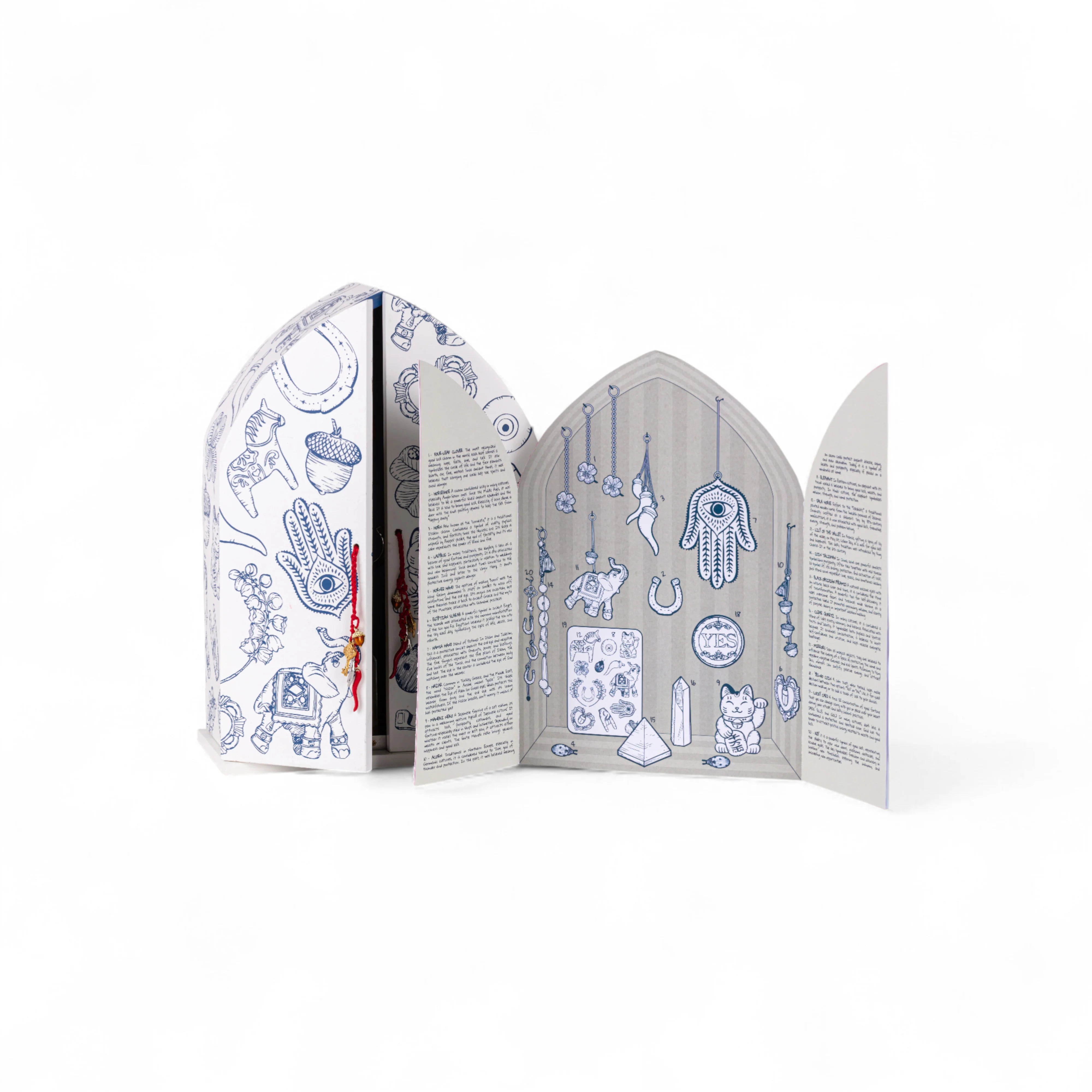 Lucky Temple di Seletti, con amuleti ed elementi che portano energie positive a casa tua.