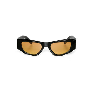 Occhiali da sole della collaborazione Okkia X Seletti nel modello Colorado Nero con lenti gialle