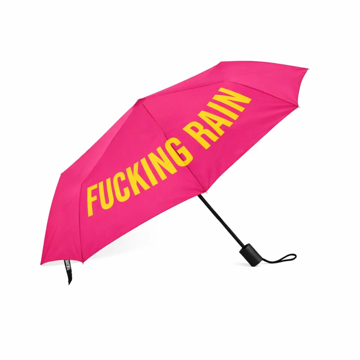 Ombrello tascabile fucsia con scritta gialla Fucking Rain. Immagine su sfondo bianco