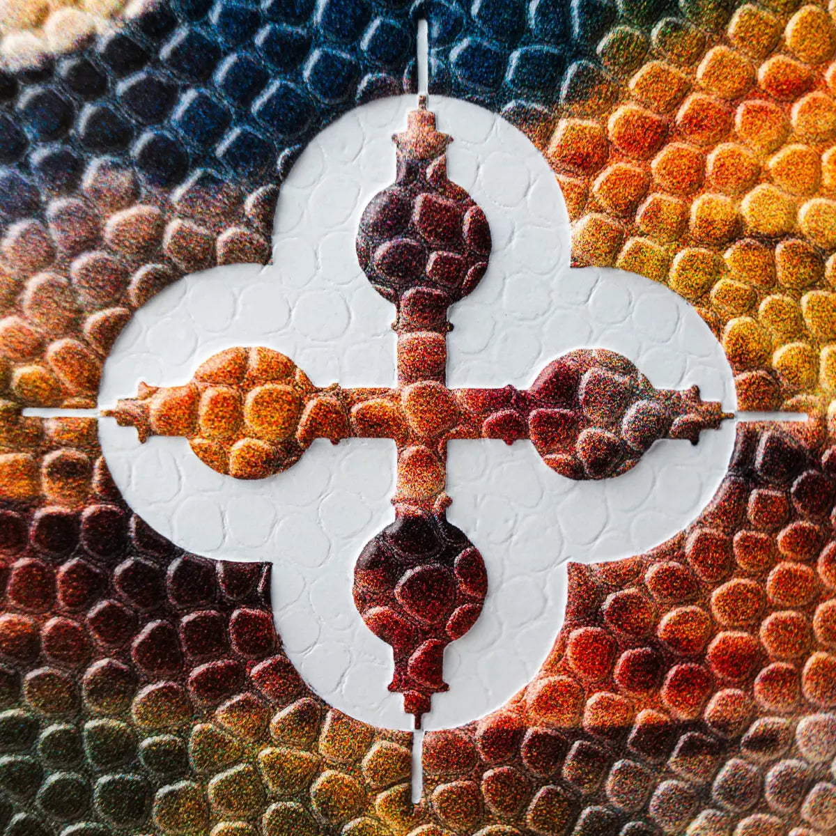 Palla da Basket con dipinto delle ninfee, dettaglio logo.
