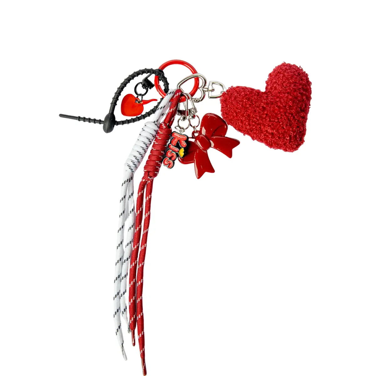 Portachiavi con charm. Charm a forma di cuore rosso in tessuto, charm di un fiocco rosso, charm in metallo e lacci rossi e bianchi 