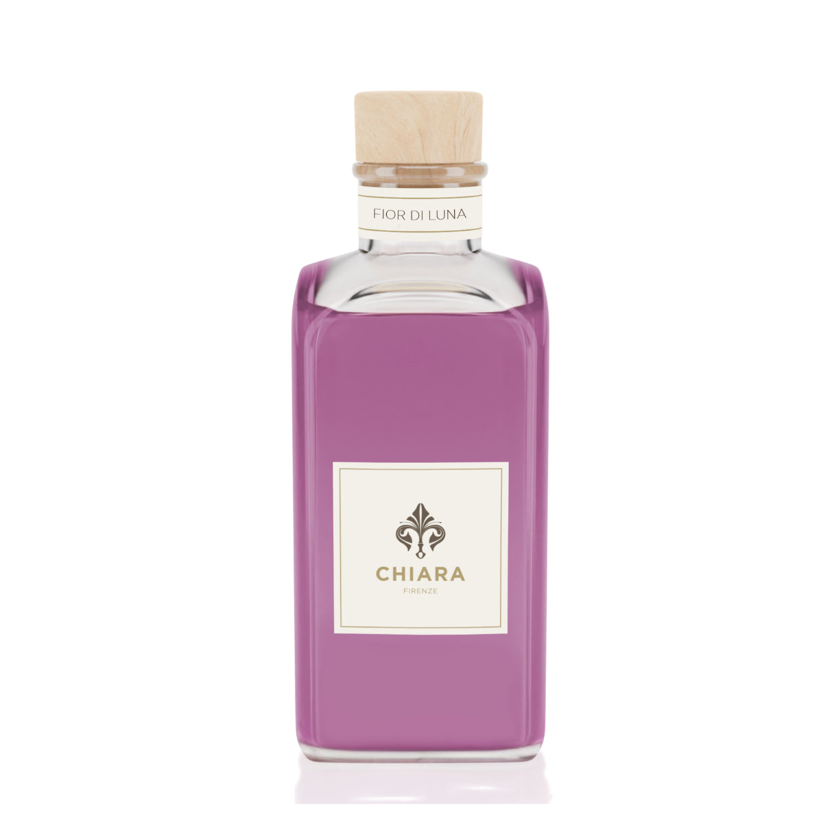 Profumatore ambiente con contenitore in vetro, liquido rosa, scritta Fior di luna. Sfondo bianco