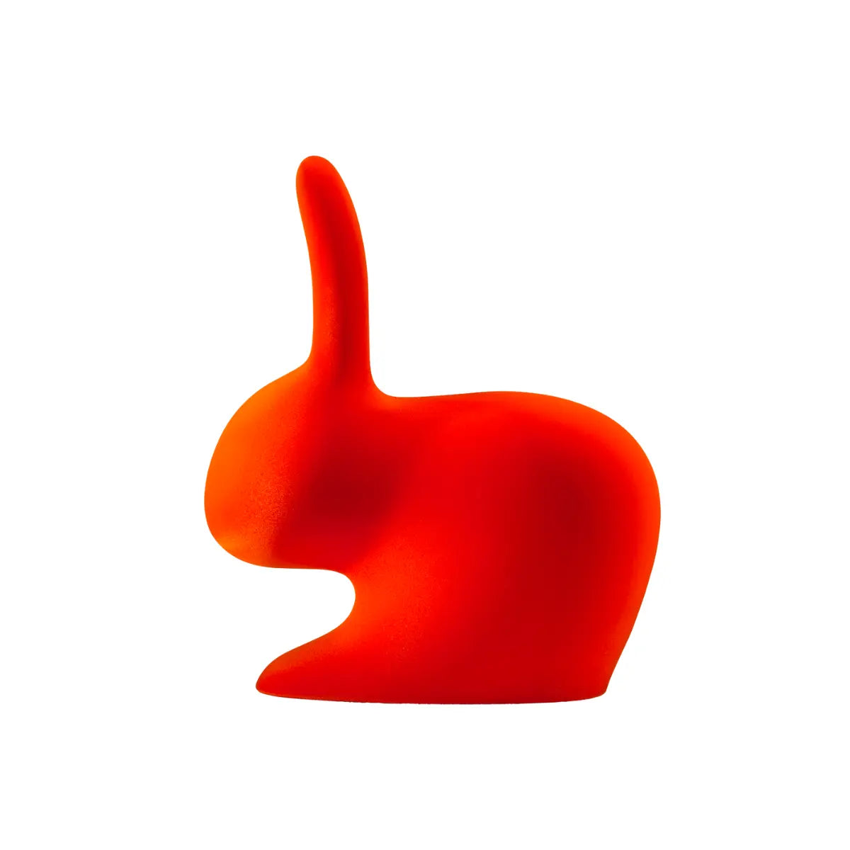 Sedia a forma di coniglio in velluto arancione lato