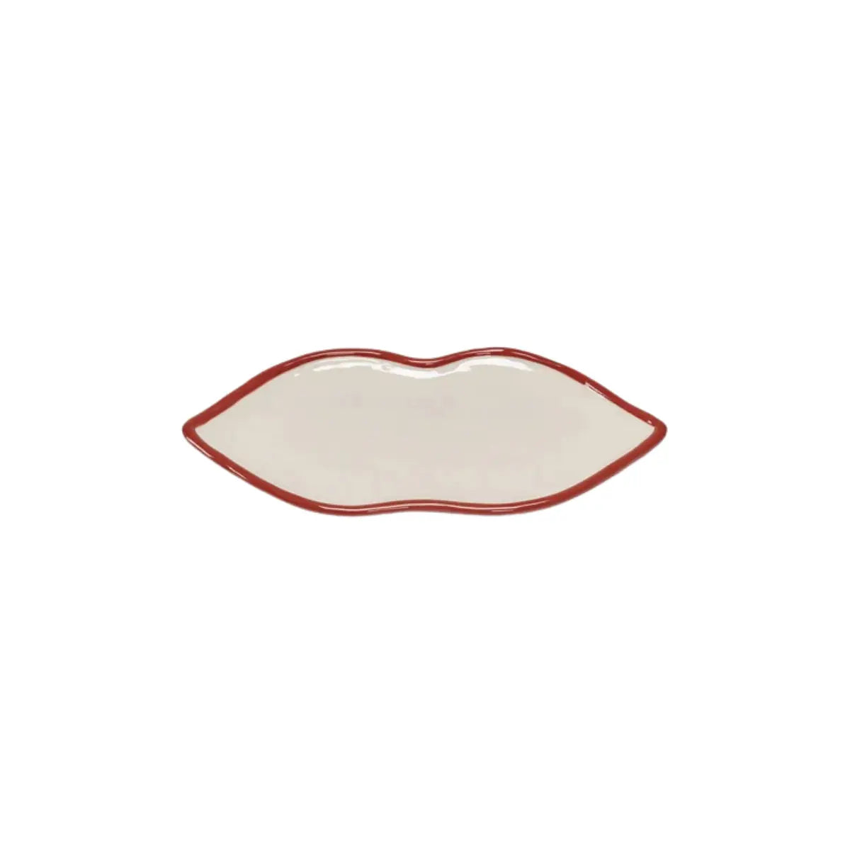 Dettaglio piatti Lips in ceramica smaltata rossa della collezione Les Objets Mouleversants – Serax