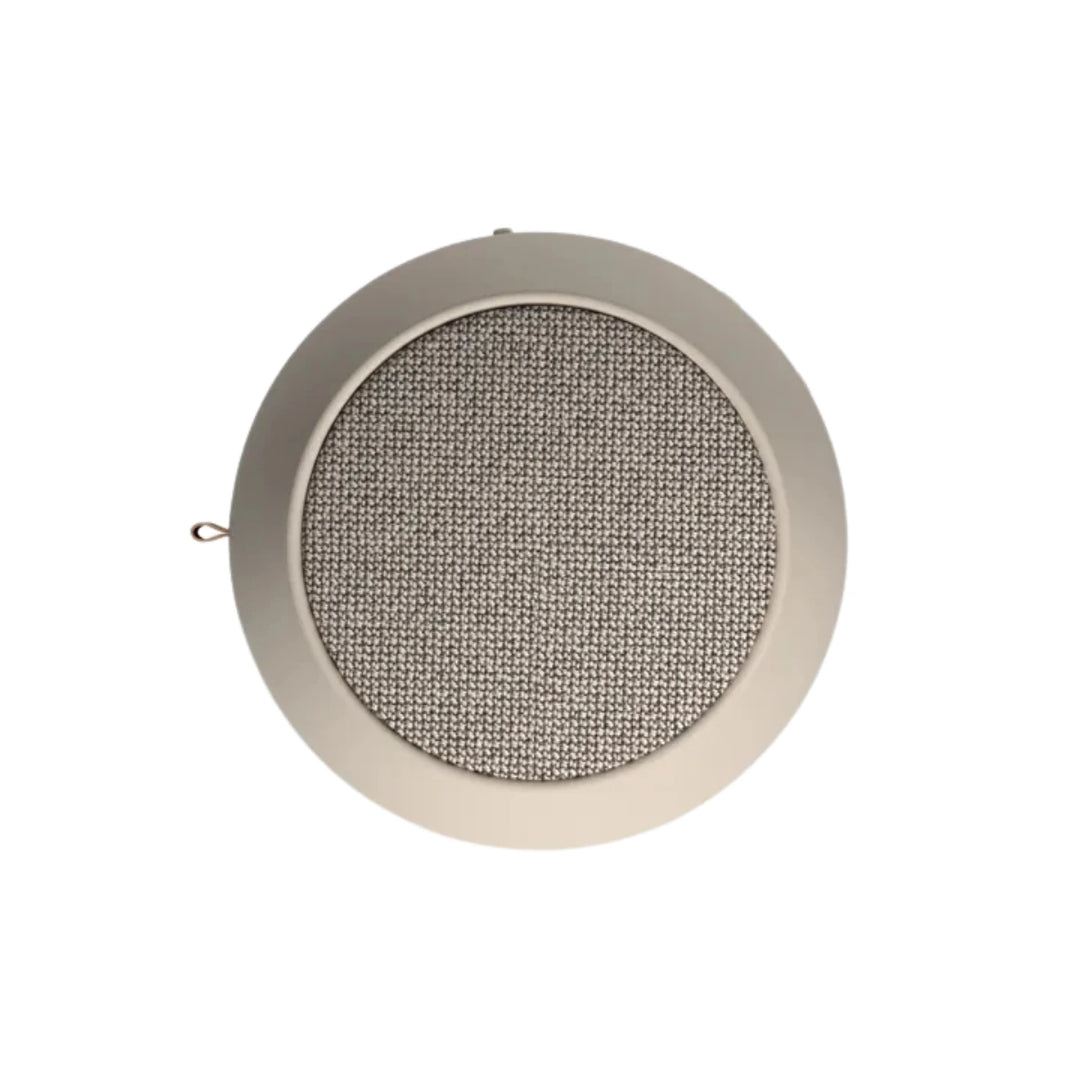 cassa audio portatile tortora vista dall'alto su sfondo bianco