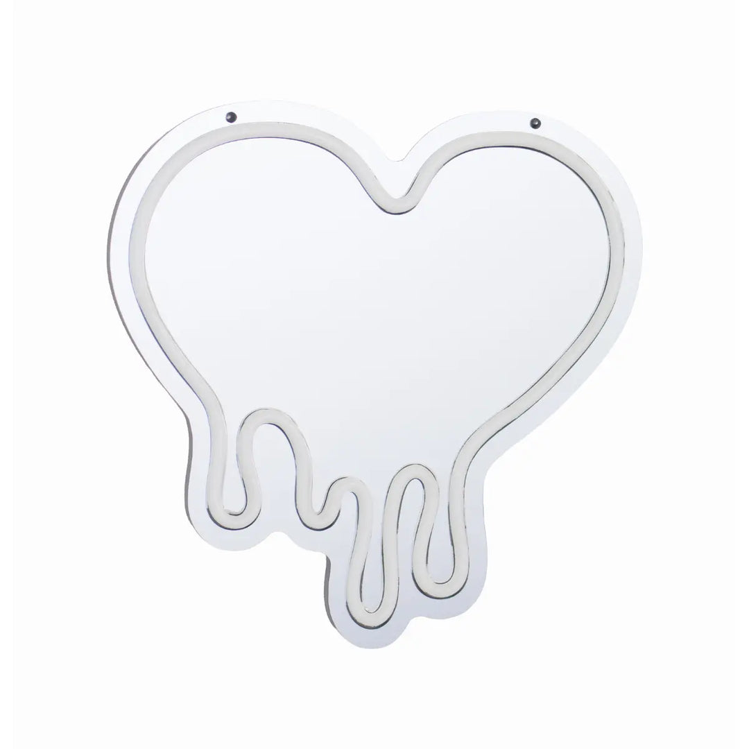 Specchio a forma di cuore che si scioglie a neon quando è spento 