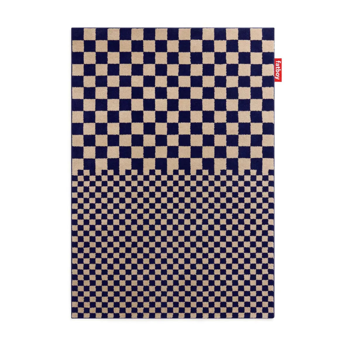Tappeto Petit Square Affair a quadretti blu e beige grandi e piccoli. Etichetta Fatboy 