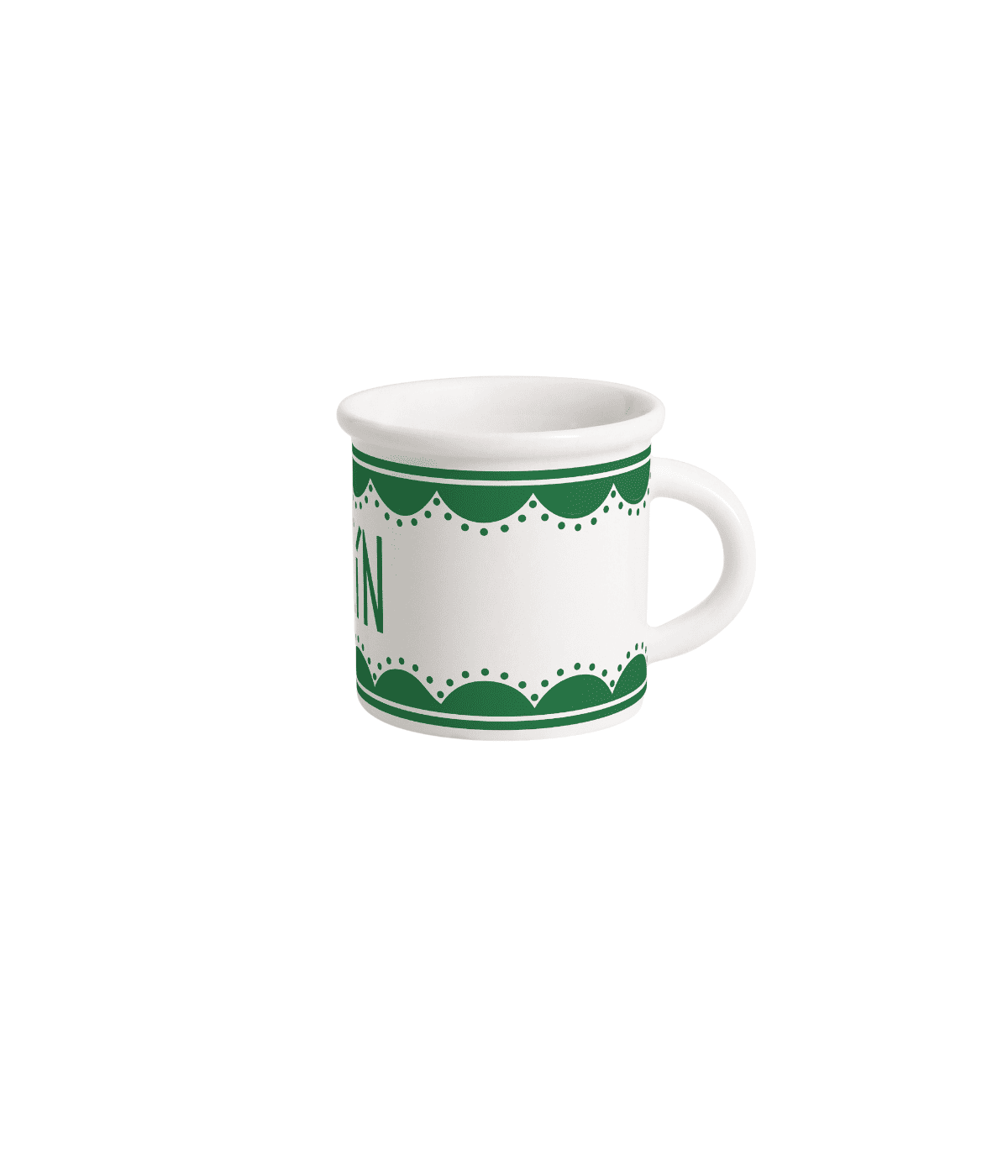 Tazza bianca con scritta verde e decorazioni verdi. Sfondo bianco.