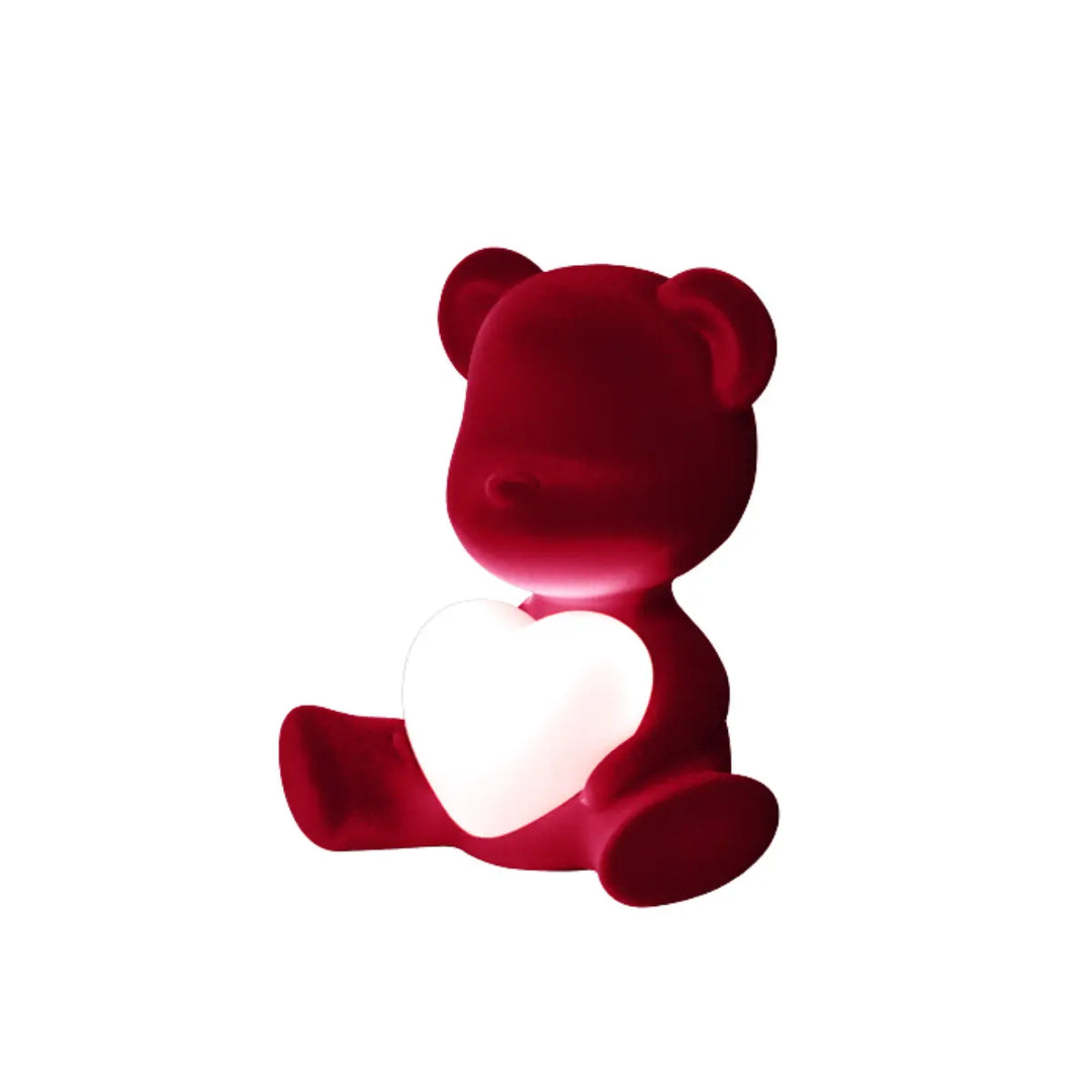 Lampada Teddy Love XS di Qeeboo a forma di orsetto in velluto rosso 