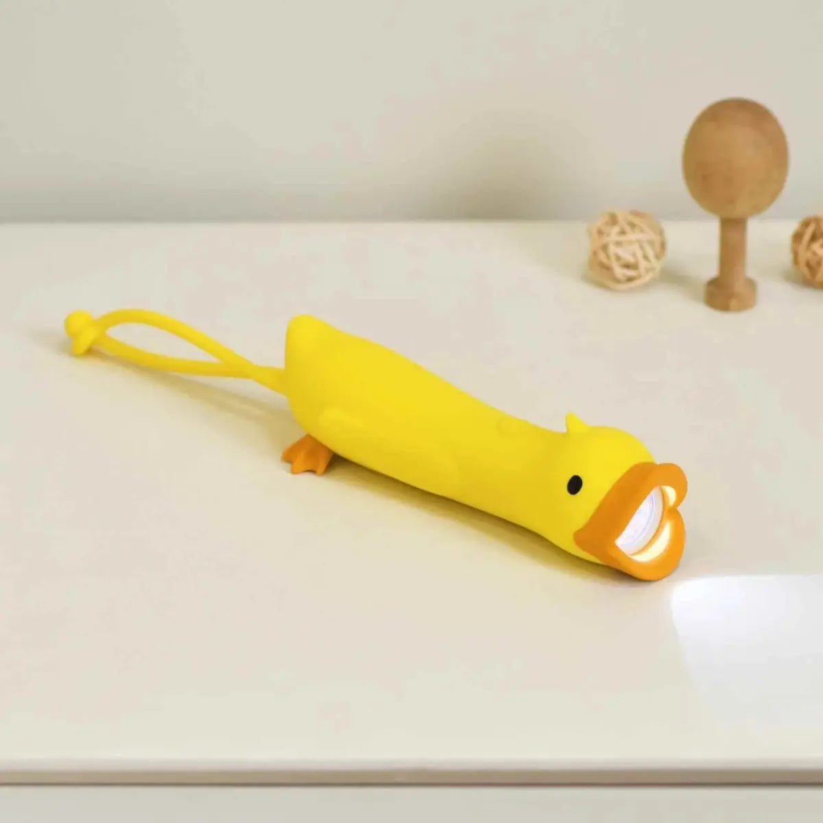 Torcia Papera con luce in bocca e gancio in silicone