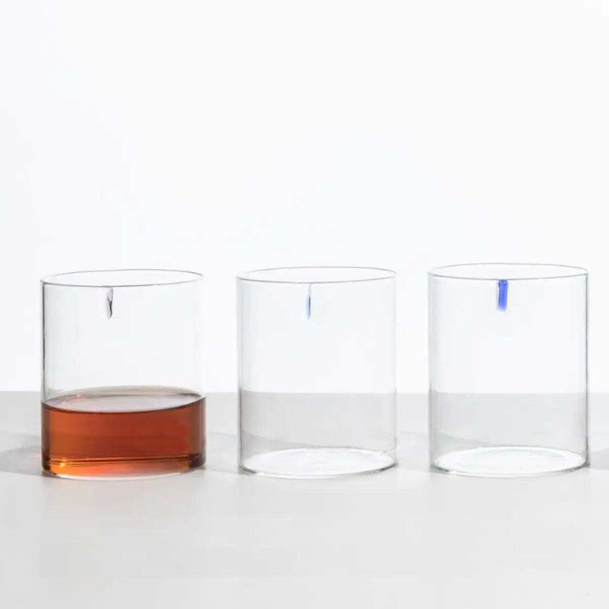 Linea Trace di Ichendorf con goccia bianca, azzurra e blu