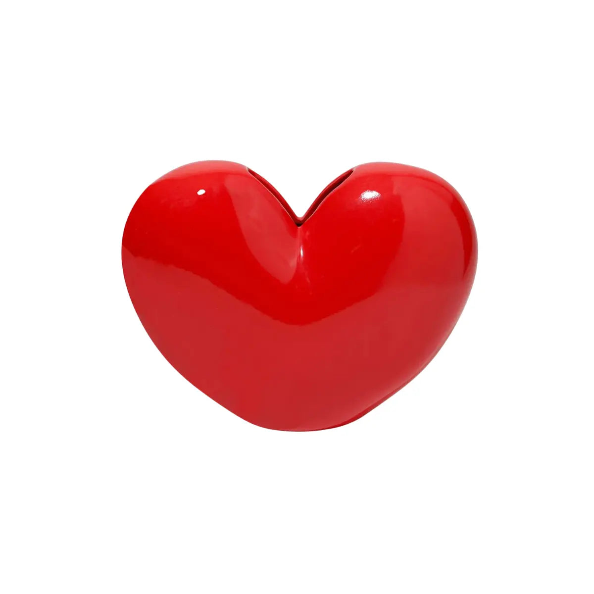 Vaso a forma di cuore rosso di DOIY, sfondo bianco