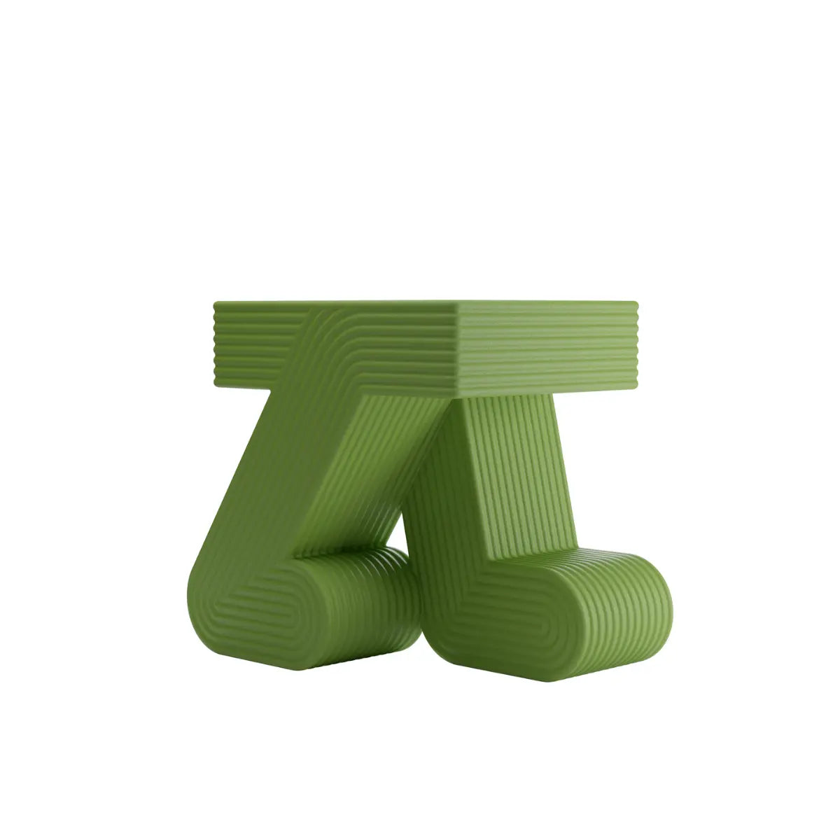 Tavolino verde con piano quadrato sorretto su due gambe curve che ricordano un passo in movimento