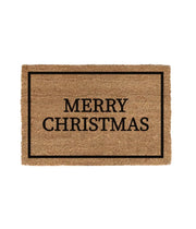 Zerbino in cocco, con scritta Merry Christmas centrale e cornice nera. Sfondo bianco.